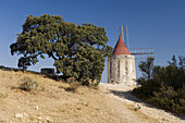 Alphonse Daudets windmill. Fontvieille. Provence. France.