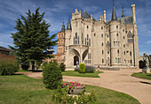 Palacio Episcopal, by Gaudi, Astorga, Camino de Santiago. León province, Castilla y León, Spain.