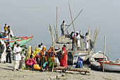 River Ganges (Ganga), Varanasi (Benares, Benaras, Banaras), Hindu holy city, state Uttar Pradesh, India
