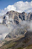 Marbore Peak (3.248 m.) (3248 m). French Pyrinees, Parc National Pyrenees.