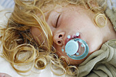 ildhood, Children, Chill out, Chilling out, Close up, Close-up, Closeup, Color, Colour, Comfort, Comfortable, Contemporary, Curly hair, Dream, Dreaming, Dreams, Dummies, Dummy, Fair-haired, Female, Gi