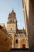 New cathedral tower, Salamanca. Castilla-León, Spain