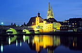 Stone Bridge and Regensburg Cathedral at night, Regensburg, Bavaria, Germany