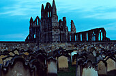 Europa, Grossbritannien, England, North Yorkshire, Whitby, Abtei mit Friedhof