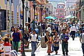 Straßenszene in San Chistobal de las Casas, Chiapas, Mexiko