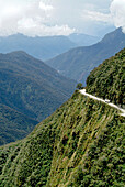 Die Yungas Straße, Die gefährlichste Straße der Welt in die Yungas, das Tiefland der Beni Region, Bolivien, Südamerika