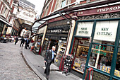 Geschäfte in den Lime Street Passagen, City of London, Finanzzentrum, London, England, Großbritannien