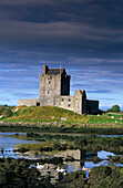 Europe, Great Britain, Ireland, Co. Galway, Kinvarra, Dunguaire Castle