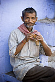 Man drinking tea, Agra. Uttar Pradesh, India