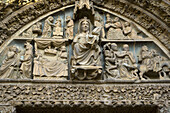 Tympanum detail. Gothic façade. Santa María church. Olite. Navarra. Spain.