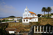 Kirche von Altares, Nordküste, Insel Terceira, Azoren, Portugal