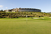 Blick auf den Golfplatz vor dem Arabella Western Cape Hotel & Spa, Hermanus, Westkap, Südafrika, Afrika