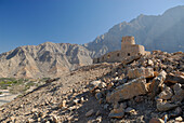Lonesome fort in the mountains, Bukha, Musandam, Oman, Asia