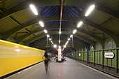 U-Bahnhof Eberswalder Straße, Prenzlauer Berg, Berlin, Deutschland