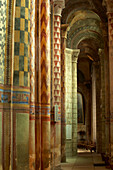 Interior of Notre Dame la Grande, Chemins de Saint-Jacques, Via Turonensis, Poitiers, Dept. Vienne, Région Poitou-Charentes, France, Europe