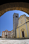 St Stephen's Cathedral and town square, Motovun, Istria, Croatia