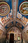 Deckenmalerei in Kapelle St. Helena, Deutschnofen, Eggental, Südtirol, Italien