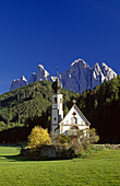 Chapel of St. Johann in Ranui, Le Odle, Val di Funes, Dolomite Alps, South Tyrol, Italy