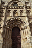 Cathedral. Puerta del Obispo. Romanesque, XIIth century. Zamora. Castilla-León. Spain.