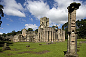 Fountains Abbey, Monastic Buildings, 1132, the Chapel of the Nine Altars, UNESCO World heritage, North Yorkshire, UK