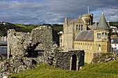 Aberystwyth, Castle ruins, 1277, by Edward Ist, University College, 1865, Victorian style building, Ceredigion, Wales, UK