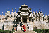 India, Rajasthan, Ranakpur, Adinath temple, built 15th century