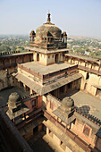 Govind mandir palace (1620), Datia, India
