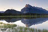 Mt Rundle & Vermillion Lake, Banff National Park, Alberta, Canada