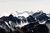 Schneebedeckte Berglandschaft, Innsbruck, Tirol, Österreich
