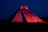 Pyramid of Kukulcan. Chichen Itza. Yucatan, Mexico