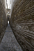 Alley, Cordoba. Andalucia, Spain