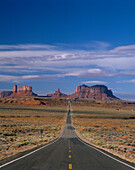 Road Through Valley, Monument Valley, Arizona, Usa