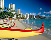 Polynesian outrigger boats on Waikiki Beach in Honolulu, Oahu Island, Hawaii, Usa
