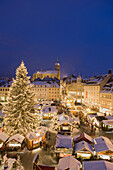 Christmas market, St. Anna church in background, Annaberg-Buchholz, Ore mountains, Saxony, Germany