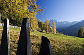 Villnößtal mit Geislergruppe im Hintergrund, Trentino-Alto Adige, Italien