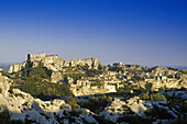 View at the village Les-Baux-de-Provence in the sunlight, Vaucluse, Provence, France, Europe