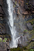 Cascada Juan Jorro, Wasserfall im Gebirge, Tal von El Risco, Naturpark Tamadaba, Gran Canaria, Kanarische Inseln, Spanien, Europa