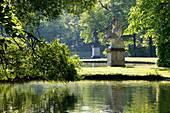 Statuen im Nymphenburger Park, München, Bayern, Deutschland