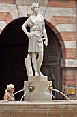 Fountain, Place Sainte-Scarbes, Toulouse, Haute-Garonne (31), France