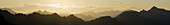 Sonnenaufgang über den Tessiner Alpen, Tessin, Schweiz