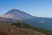 Paraglider und Vulkan Pico del Teide, Teneriffa, Kanarische Inseln, Spanien, Europa