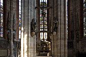 Crucifiction group and altar in St. Sebaldus church, Sebalduskirche in Nuremberg, Nuremberg, Bavaria, Germany, Europe