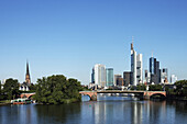 View over the river Main towards the Old Bridge and Frankfurt skyline, Frankfurt am Main, Hesse, Germany