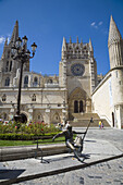 Pilgrim statue and gothic cathedral (13th century),  Burgos. Castilla-Leon,  Spain