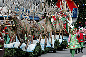 New York City USA,  Santa Claus sledge at the Macy´s parade