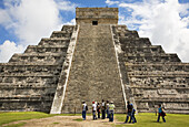 Mexico Yucatan Chichenitza Castle Pyramid Kukulcan Pyramid Unesco World Heritage Site