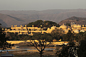 India,  Rajasthan,  Udaipur,  Lake Pichola,  Udai Vilas Hotel