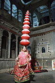 India,  Rajasthan,  Udaipur,  Bagore-ki-Haveli,  rajasthani dancer