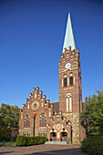 Church at Recklinghausen-Hochlarmark, Ruhrgebiet, North Rhine-Westphalia, Germany, Europe