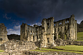 Rievaulx Abbey bei Helmsley, North Yorkshire, England, Großbritannien, Europa